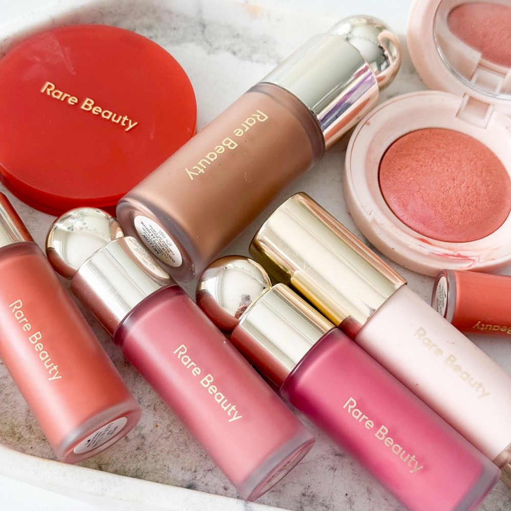 Rare Beauty Makeup Kit - Rare Beauty Matte Lasting Blurred Bouncy