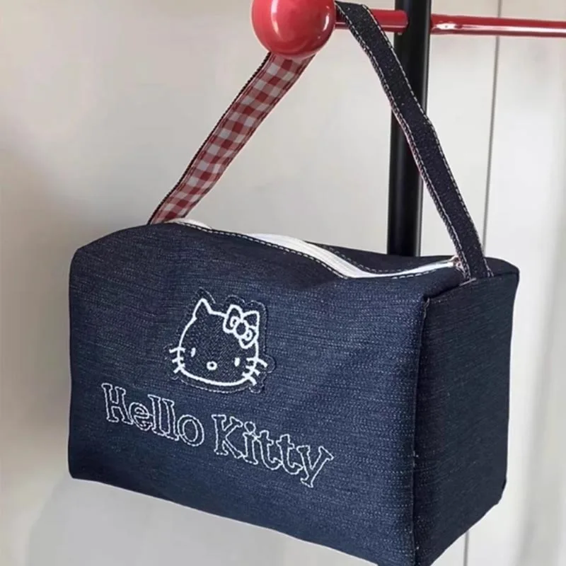 Hello Kitty Makeup Bag High Be - Beauty Makeup Edit incelemesi ve fiyatı