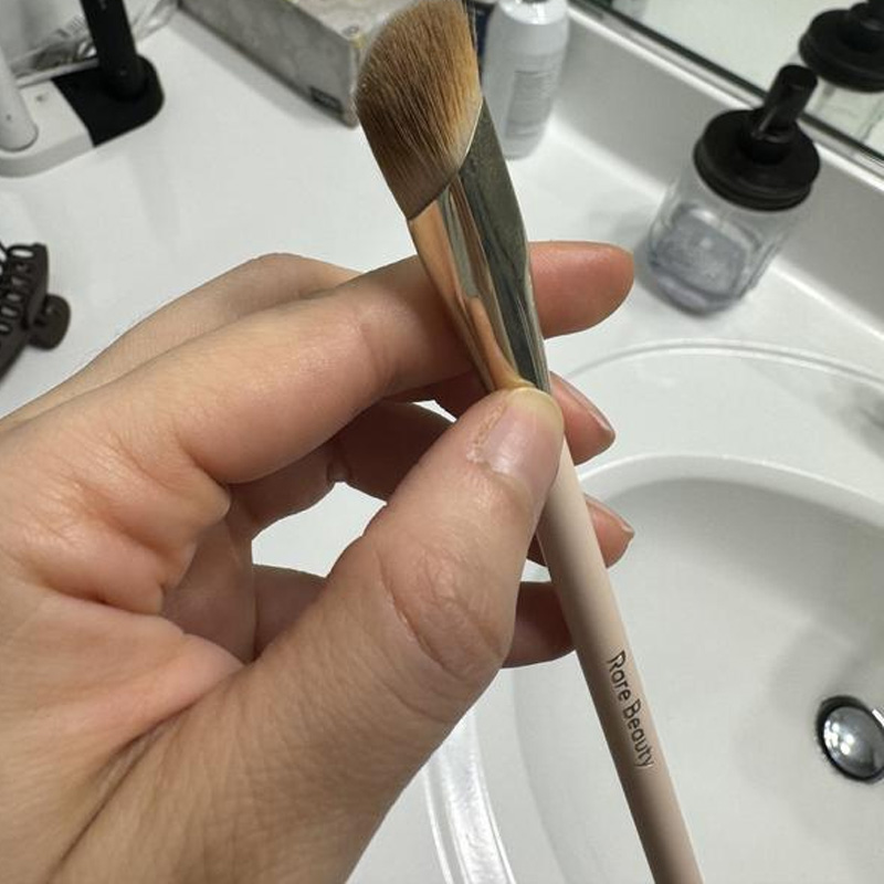 Rare Beauty Makeup Tool Kit Lo - Rare Beauty Makeup Kit incelemesi ve fiyatı