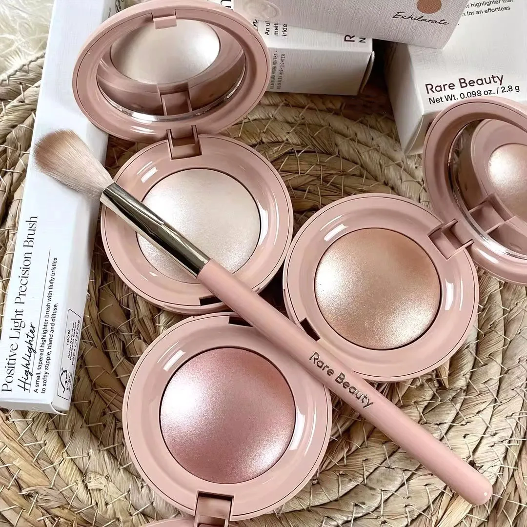 Rare Beauty Pinch Luminous Pow - Rare Beauty Makeup Kit incelemesi ve fiyatı